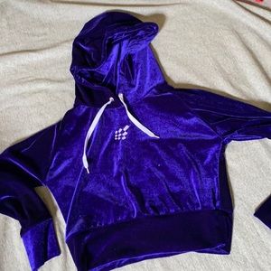 VELVET JED NORTH CROPPED HOODIE